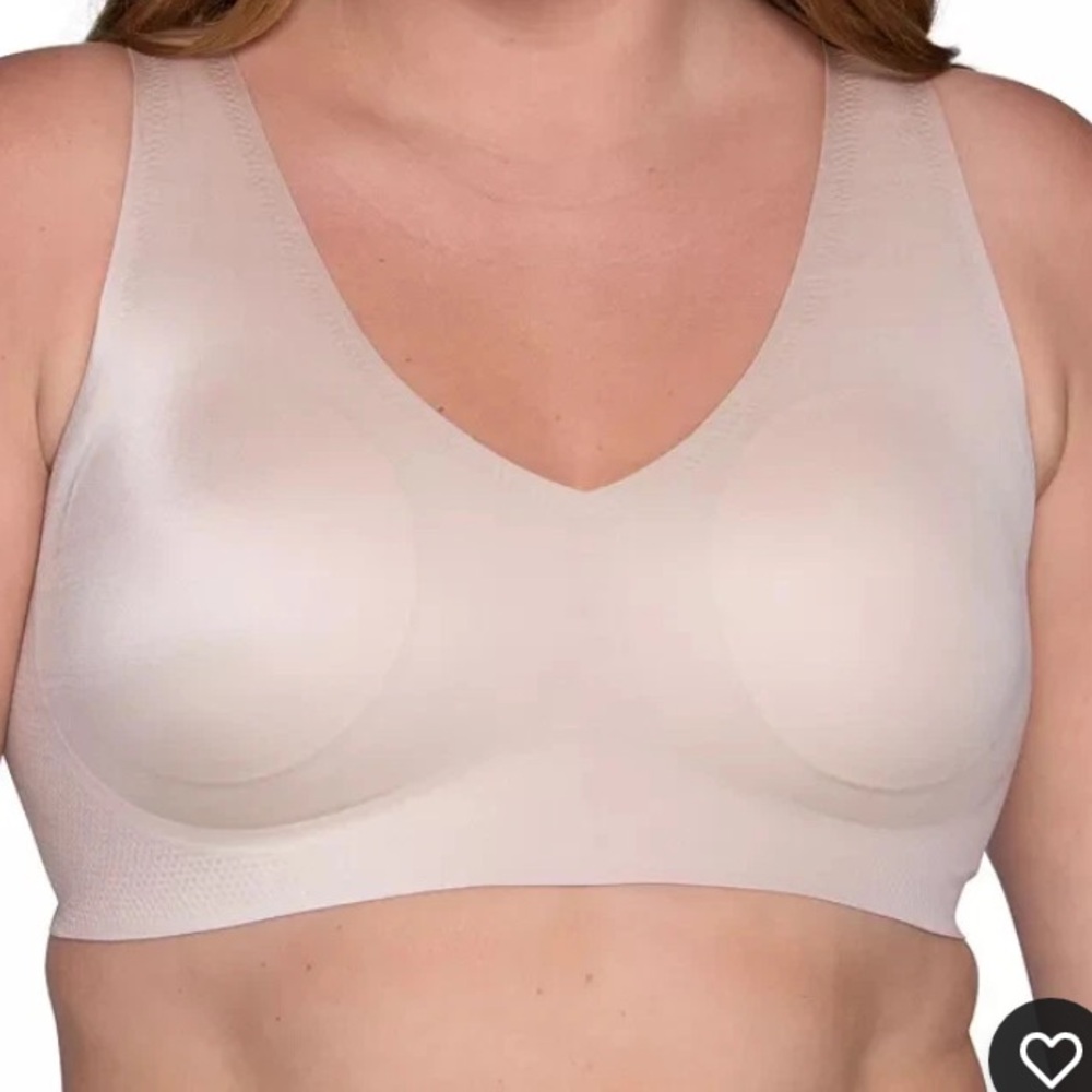 Vanity Fair Cream Seamless Bra